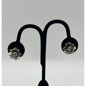Sterling Silver Vintage Flower Screw Back Earrings .75" 925